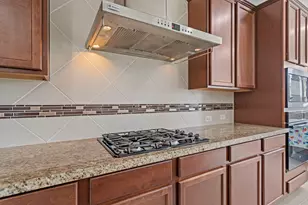 9978 Tallow Pointe Ln, Brookshire, TX 77423 - Photo 5