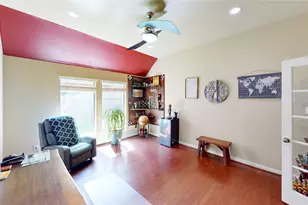 13702 Turn Point Ct, Houston, TX 77044 - Photo 7