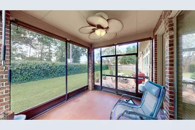 13702 Turn Point Court, Houston, TX 77044 - Photo 29