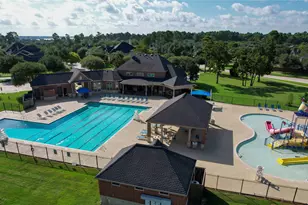 13702 Turn Point Ct, Houston, TX 77044 - Photo 37