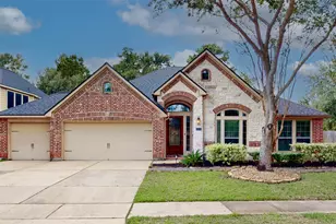 13702 Turn Point Ct, Houston, TX 77044 - Photo 1