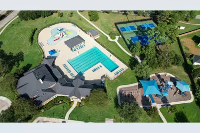 13702 Turn Point Court, Houston, TX 77044 - Photo 35