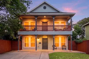 2205 30th St, Galveston, TX 77550 - Photo 1