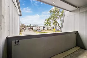 4450 Sherwood Ln, Houston, TX 77092 - Photo 5