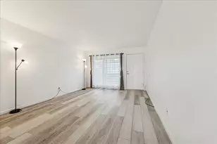 4450 Sherwood Ln, Houston, TX 77092 - Photo 3