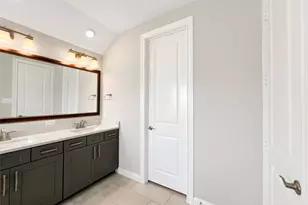 1971 Highland Meadows Dr, Pearland, TX 77089 - Photo 9
