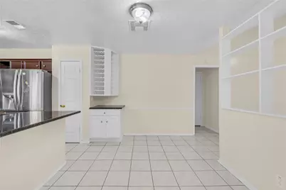 10606 Beckfield Drive, Houston, TX 77099 - Photo 17