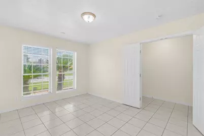 10606 Beckfield Drive, Houston, TX 77099 - Photo 7