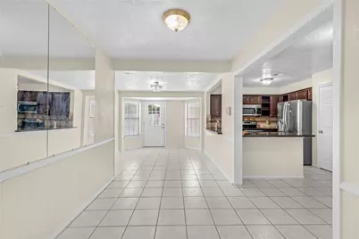 10606 Beckfield Drive, Houston, TX 77099 - Photo 13