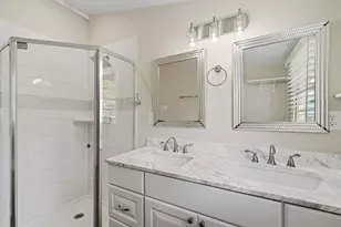1011 Sealy St, Galveston, TX 77550 - Photo 19