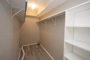 4647 Wild Indigo St, Houston, TX 77027 - Photo 9