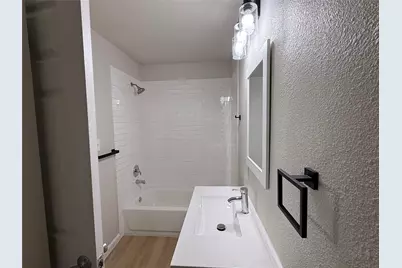 7427 Avenue I #C, Houston, TX 77011 - Photo 13