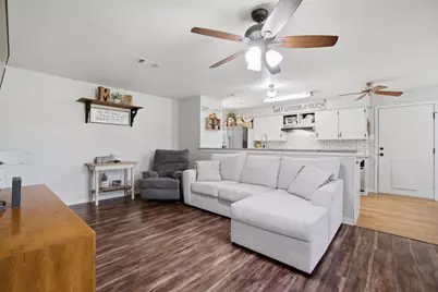 1858 County Road 2066, Hull, TX 77564 - Photo 7