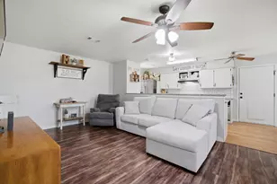 1858 Co Rd 2066, Hull, TX 77564 - Photo 7