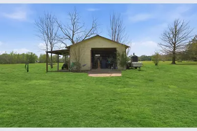 1858 County Road 2066, Hull, TX 77564 - Photo 35