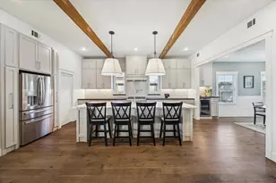 216 W 30th St, Houston, TX 77018 - Photo 7