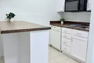 6300 Seawall Blvd, Galveston, TX 77551 - Photo 19