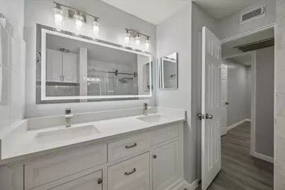 3271 Sul Ross St #21, Houston, TX 77098 - Photo 9