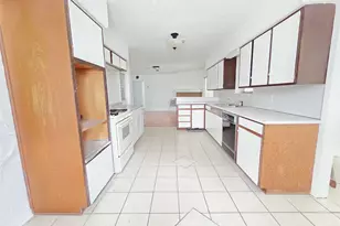 9754 Ebb St, Houston, TX 77089 - Photo 11