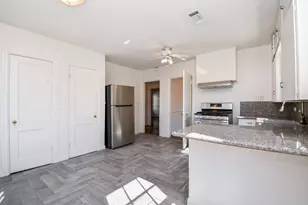 6230 Sidney St, Houston, TX 77021 - Photo 11
