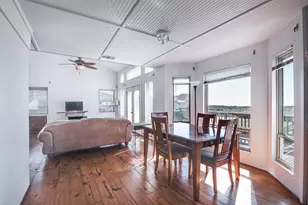 140 Ocean View Dr, Port Bolivar, TX 77650 - Photo 17