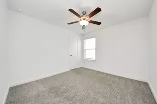 8614 Shumard Oak Dr, Rosharon, TX 77583 - Photo 23