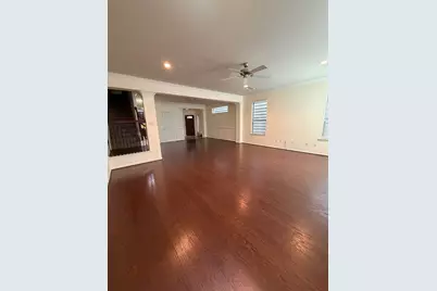 1048 W 26th Street, Houston, TX 77008 - Photo 5