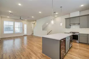 2810 Grand Fountains Dr, Houston, TX 77054 - Photo 15