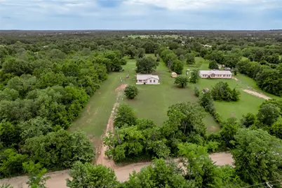 7618 County Road 132, Bedias, TX 77831 - Photo 33