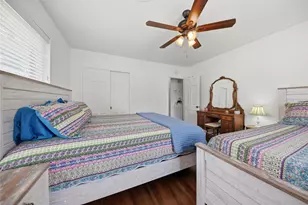407 W Alamo St, Brenham, TX 77833 - Photo 25