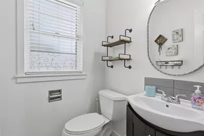 407 W Alamo Street, Brenham, TX 77833 - Photo 19