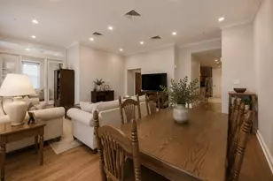 914 Main St, Houston, TX 77002 - Photo 1