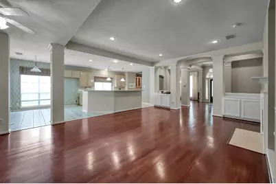 6307 Threeflower Lane, Houston, TX 77345 - Photo 9