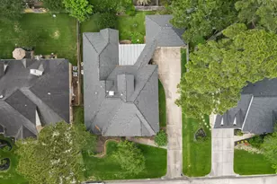 6307 Three Flower Ln, Houston, TX 77345 - Photo 33