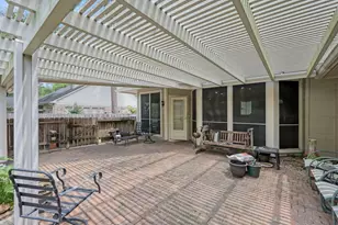 6307 Three Flower Ln, Houston, TX 77345 - Photo 27