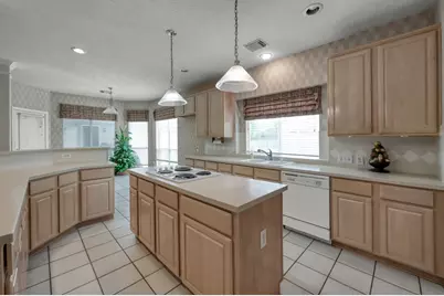 6307 Threeflower Lane, Kingwood, TX 77345 - Photo 15