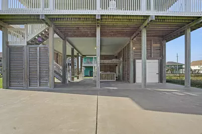 2573 Whitecap, Crystal Beach, TX 77650 - Photo 3