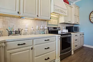 2573 Whitecap, Crystal Beach, TX 77650 - Photo 23