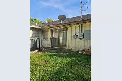 7329 Gleason Road, Houston, TX 77016 - Photo 5