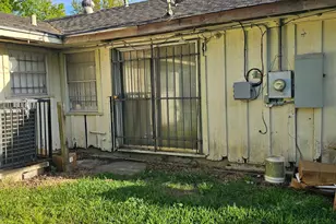 7329 Gleason Rd, Houston, TX 77016 - Photo 5