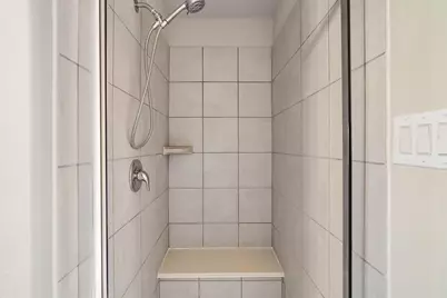 523 N 1st Street, La Porte, TX 77571 - Photo 15