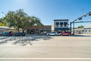 523 N 1st St, La Porte, TX 77571 - Photo 21