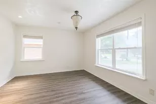 10328 Shadow Oaks Dr, Houston, TX 77043 - Photo 19