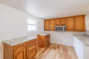 10328 Shadow Oaks Dr, Houston, TX 77043 - Photo 15