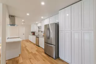 10328 Shadow Oaks Dr, Houston, TX 77043 - Photo 11