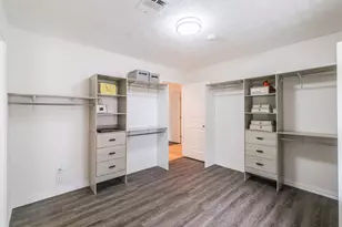 10328 Shadow Oaks Dr, Houston, TX 77043 - Photo 25