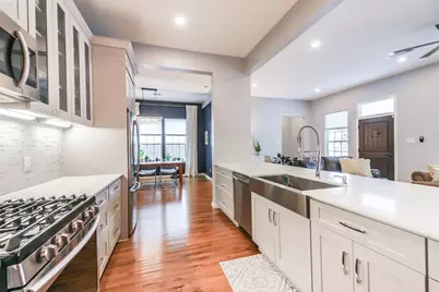 213 N Hutcheson Street, Houston, TX 77003 - Photo 21