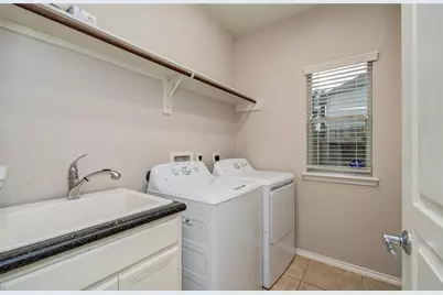 13815 Lake Livingston Drive, Houston, TX 77044 - Photo 25