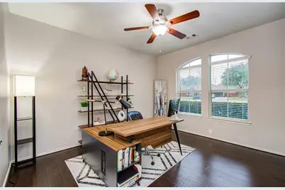 13815 Lake Livingston Drive, Houston, TX 77044 - Photo 9