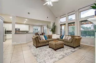 13815 Lake Livingston Dr, Houston, TX 77044 - Photo 17